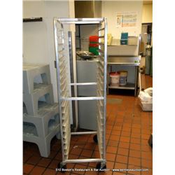 ----->PULLED BY LANDLORD<----- ALUMINUM 4-WHEEL RACK