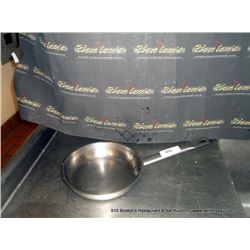 SMALL STAINLESS PAN