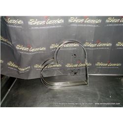 LOT: VALLEY METAL HEART SHAPED DESIGN 2X MONEY