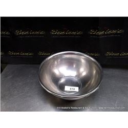 LOT: STAINLESS BOWLS 3X MONEY