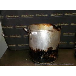 2-HANDLE COOKING POT