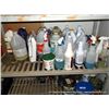 Image 1 : LOT: CLEANING SUPPLIES