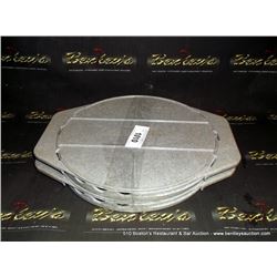 LOT: CAMBRO TURNTABLE 2X THE MONEY