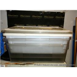 LOT: TUBS 3X MONEY