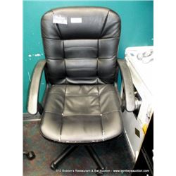 OFFICE CHAIR