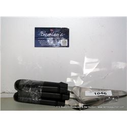 ----->PULLED BY LANDLORD<----- LOT: PIE SPATULAS 3X MONEY