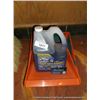 Image 1 : LOT: CLEANING ACCESSORIES