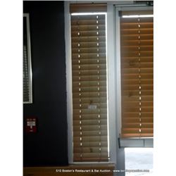 LOT: WOOD BLINDS