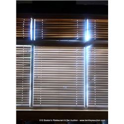 LOT: WOOD BLINDS TOP, BOTTOM