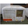 Image 1 : Vintage table radio with Bakelite case