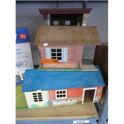 Vintage tin toy buildings