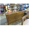 Image 2 : 1920's Canadiana Dining Suite