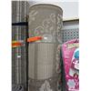 Image 1 : New Broadloom beige pattern carpet
