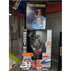 Lost in Space robot & tin explorer toy