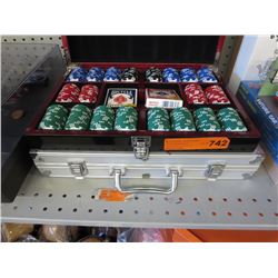 2 Poker sets in cases