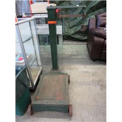 Vintage Weir rolling platform scale with weight