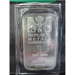 Silver Art Bar