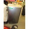 Image 1 : LG air conditioner - used