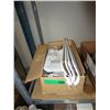 Image 1 : NEW - White 42" ceiling fan/light fixture