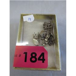 22.50 Gram Vintage Sterling Silver charm lot