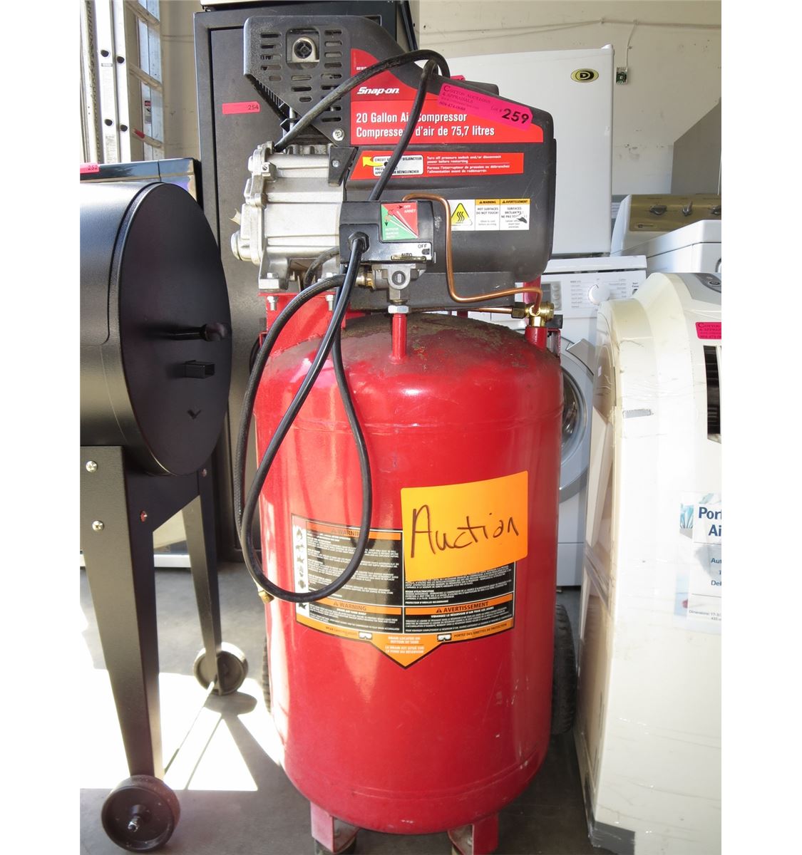 Used Snapon 20 Gallon air compressor