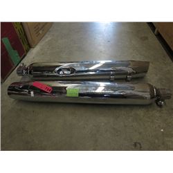 2 Exhausts for Harley 07-08 Road King