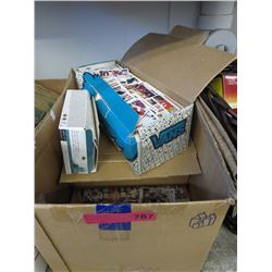 Sports trading cards - approximately 3000