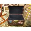 Image 1 : Small painted keepsake chest
