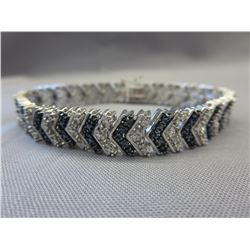 .80 CT Blue & White Diamond Chevron Style Bracelet