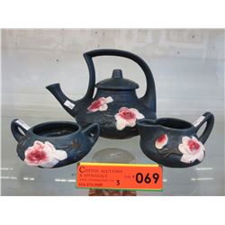 Roseville pottery tea set