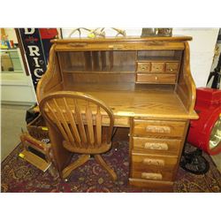 Mid size roll top desk & chair - Royola