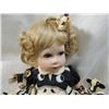Image 2 : HAMILTON HERITAGE DOLLS BECKY DOLL