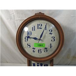 LITE BEER　照明時計　LAMP　LIGHT　CLOCK　ヴィンテージ LITE BEER 照明時計 LAMP LIGHT CLOCK ヴィンテージ MILLER LITE BEER
