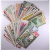Image 1 : 200 PIECES OF WORLD CURRENCY, AT LEAST 100 DIFFERENT FROM AT LEAST 40+ COUNTRIES