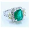 Image 3 : Y.DIAMOND 0.56CT / EMERALD 2.76CT, 14K W/G RING 6.54GRAM / DIAMOND RD 0.58CT