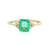 Image 1 : 14KT Yellow Gold 0.88 ctw Emerald and Diamond Ring