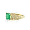 Image 2 : 14KT Yellow Gold 1.06 ctw Emerald and Diamond Ring