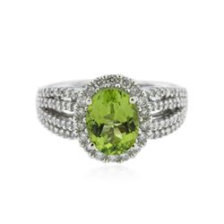 14KT White Gold 1.78 ctw Peridot and Diamond Ring