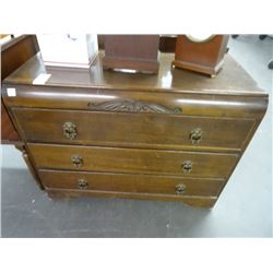 Mahogany Chest of Drawers