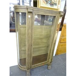 Bow Sided China Hutch