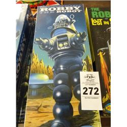 "Robby Robot/Lost In Space"