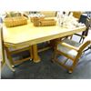 Image 1 : Oak Dining Table w/4 Chairs