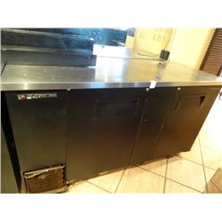 True 6' Undercounter Refrigerator w/ S/S Top