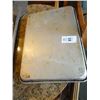 Image 1 : 4 Half Sheet Pans - 4 Times the Money