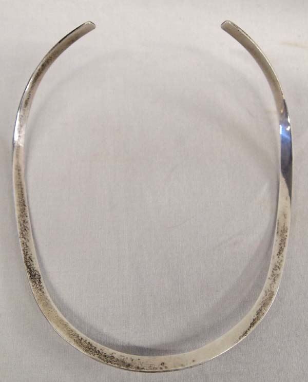Silver wire choker necklace Clearance
