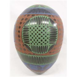 Mata Ortiz Polychrome Jar by Elfida de Bugarini