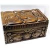 Image 3 : Vintage Honduran Carved Wooden Box, Mayan Motif