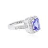 Image 2 : 14KT White Gold 1.69 ctw Tanzanite and Diamond Ring