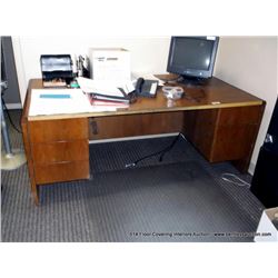 5-DRAWER 15” CRT MONITOR