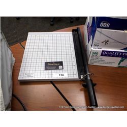 BOSTON 12” TRIMMER
